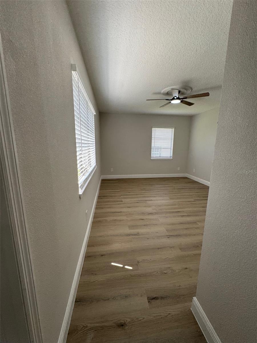 Image 21 of 30 For 306 Crevasse Street