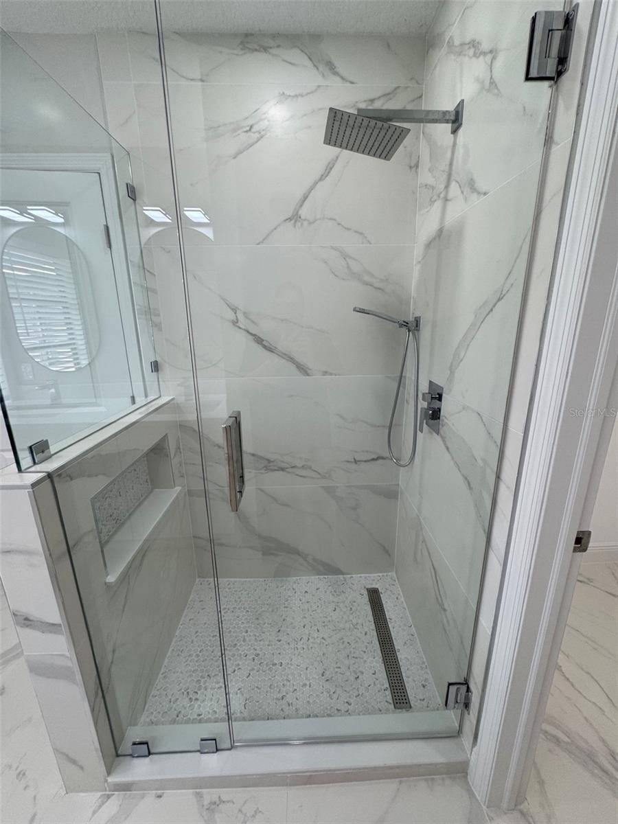 Image 25 of 30 For 306 Crevasse Street