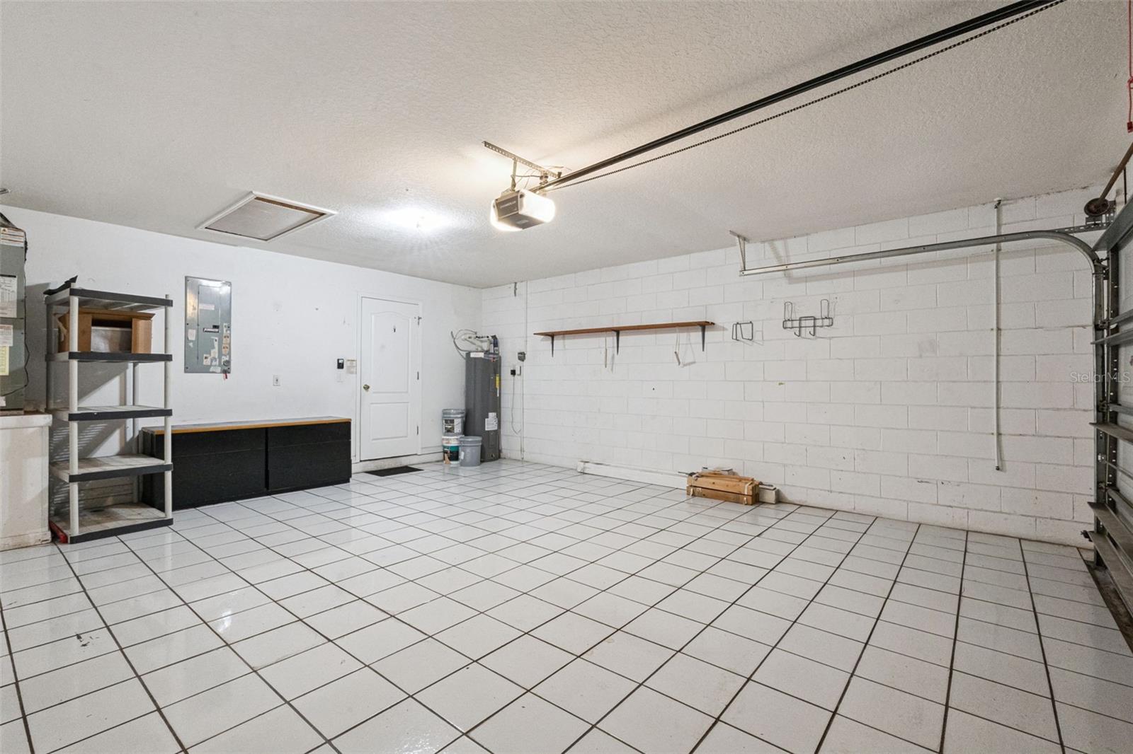 Image 28 of 38 For 2907 Oak Run Boulevard