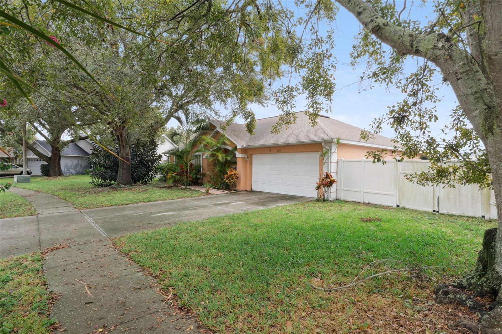 Image 37 of 38 For 2907 Oak Run Boulevard