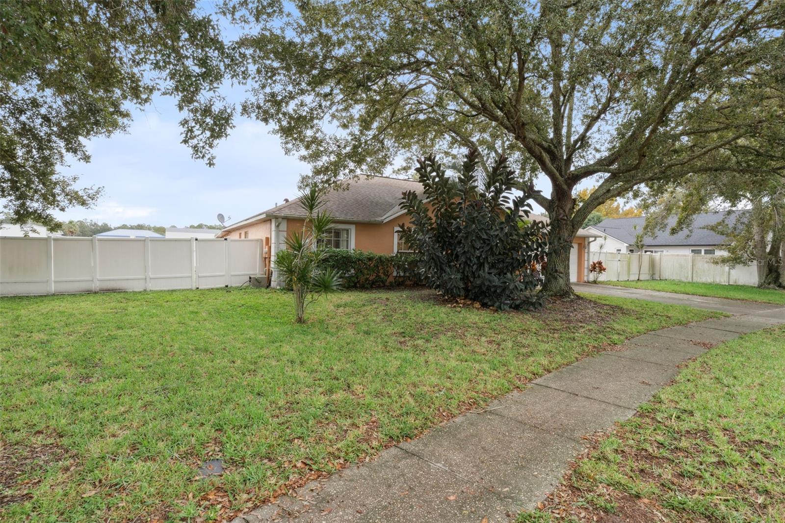 Image 38 of 38 For 2907 Oak Run Boulevard