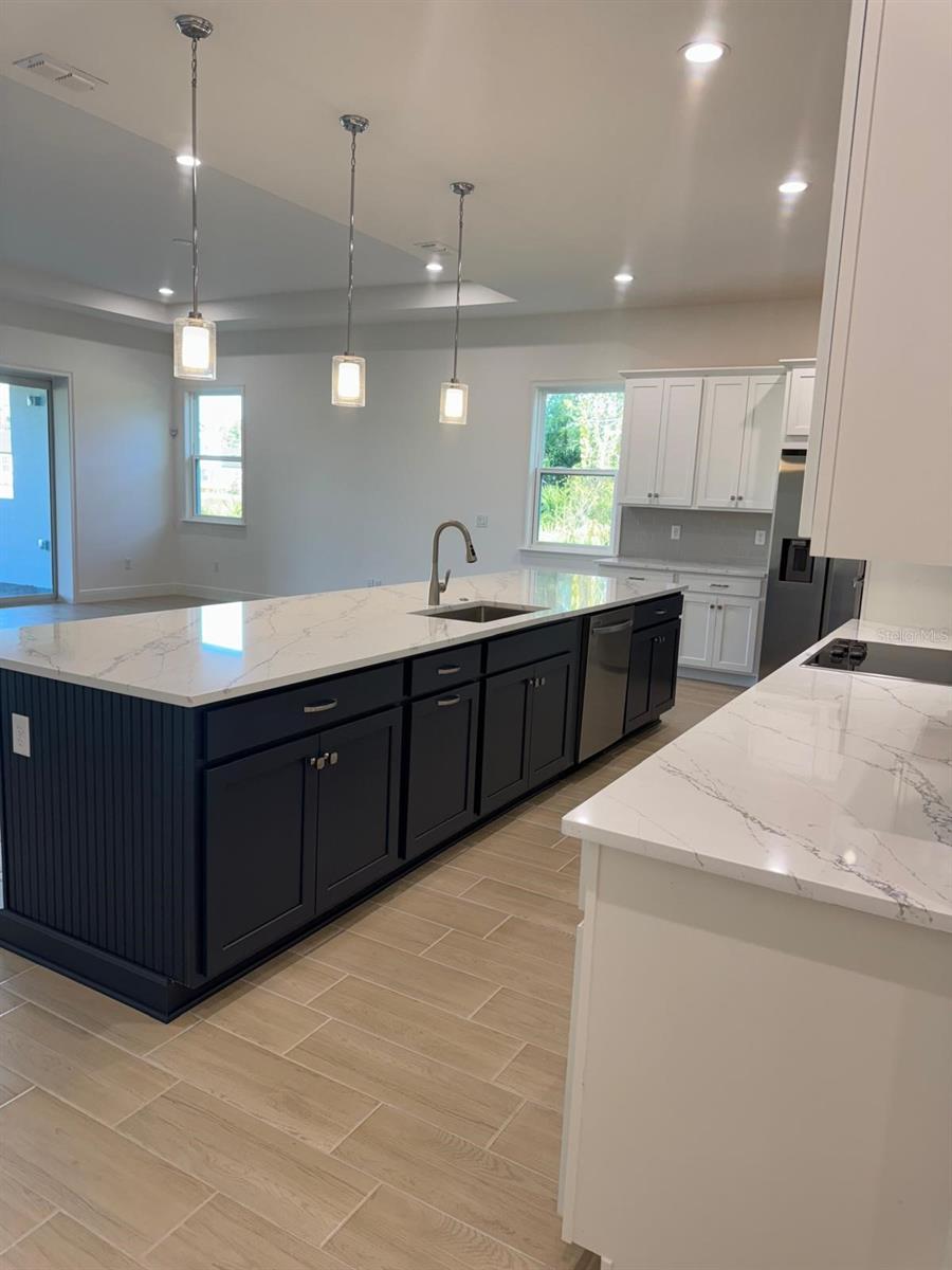 Image 5 of 21 For 1138 Cliffhaven Court