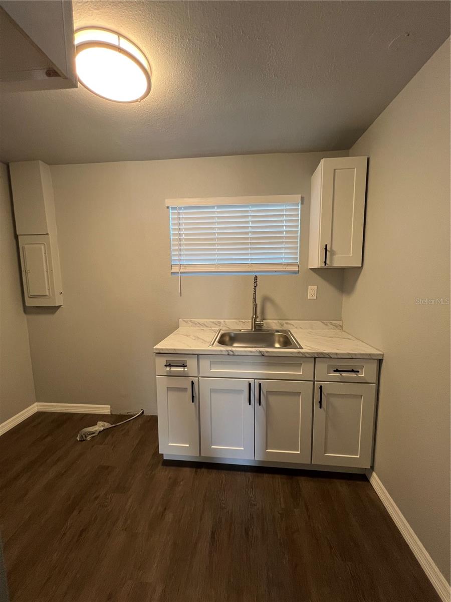 Image 17 of 26 For 3511 Swindell Road