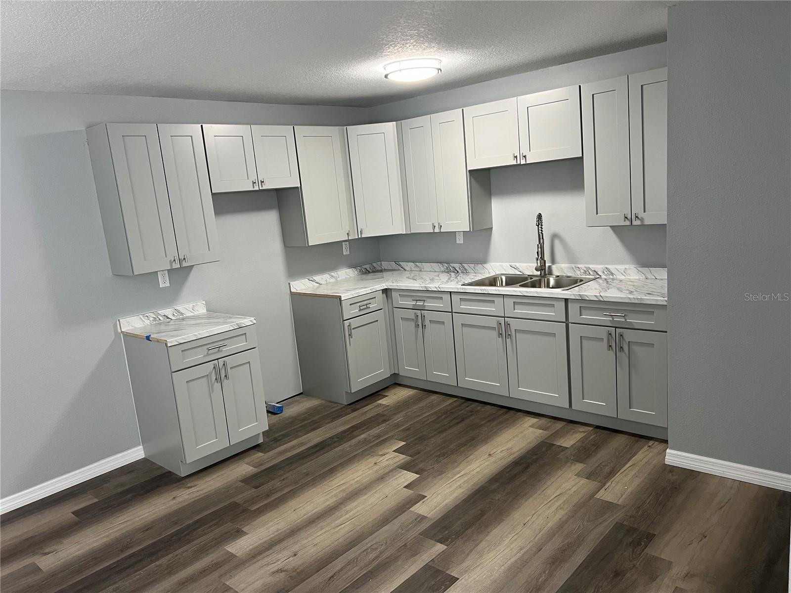 Image 3 of 26 For 3511 Swindell Road