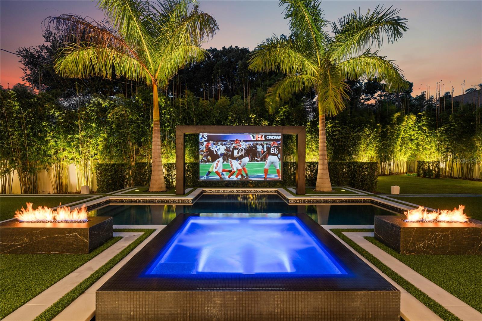 Image 2 of 43 For 1221 Richmond Road