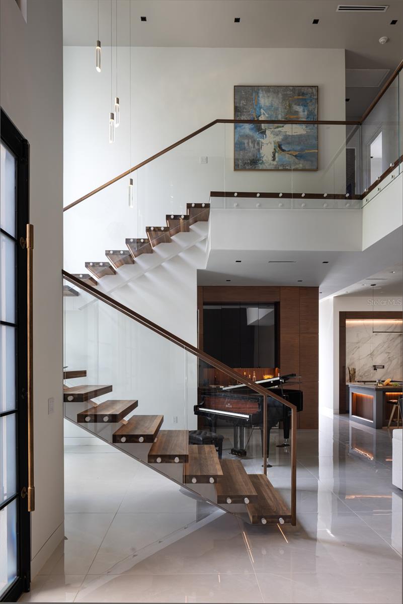 Image 21 of 43 For 1221 Richmond Road