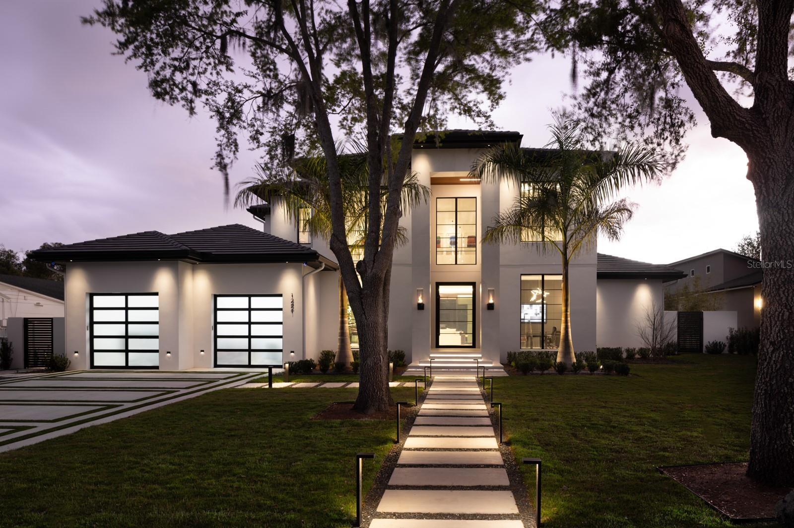 Image 5 of 43 For 1221 Richmond Road