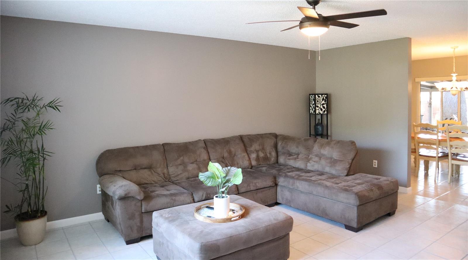 Image 11 of 32 For 3839 Janie Court