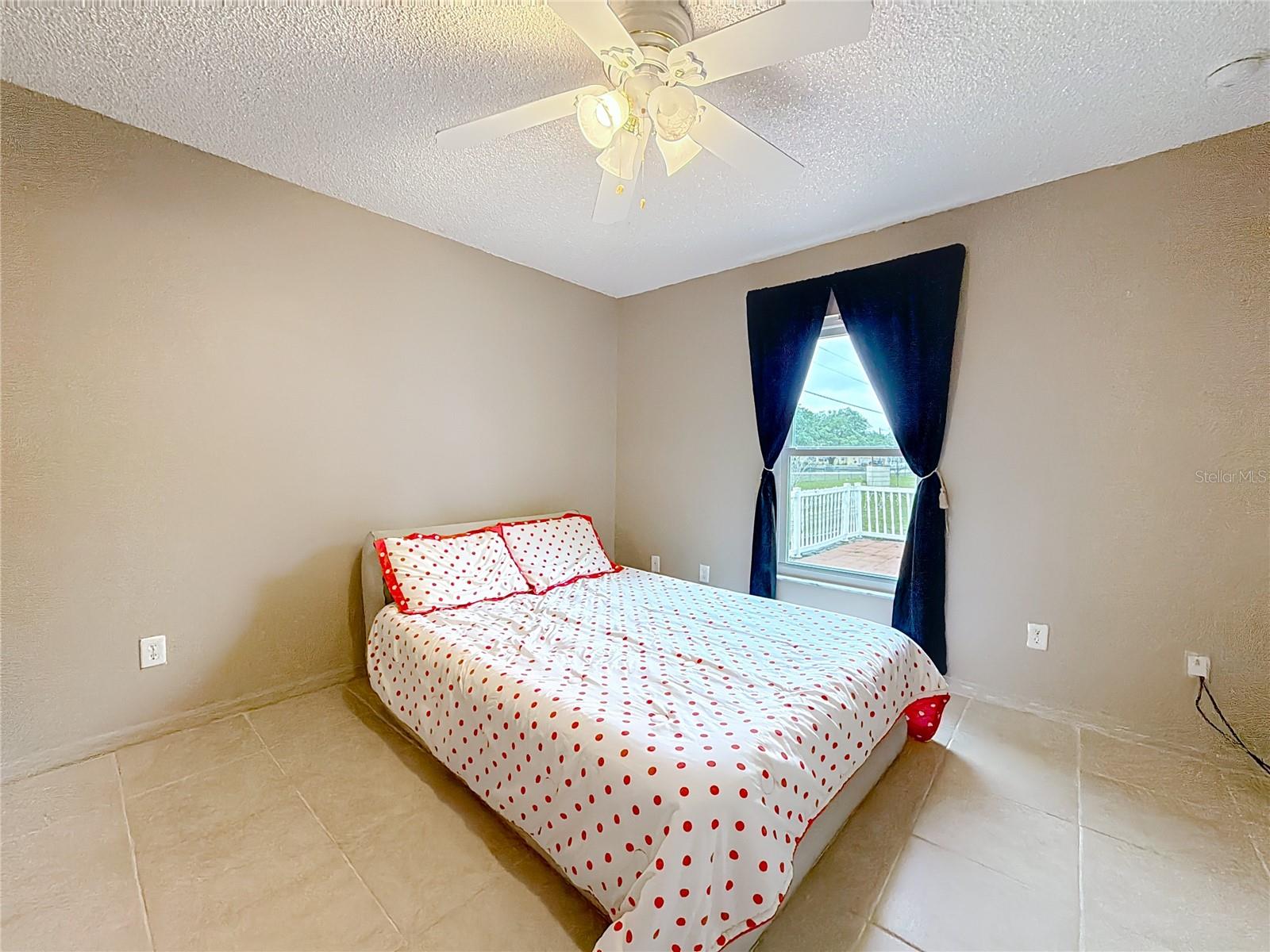 Image 12 of 41 For 4592 Gardenia Court