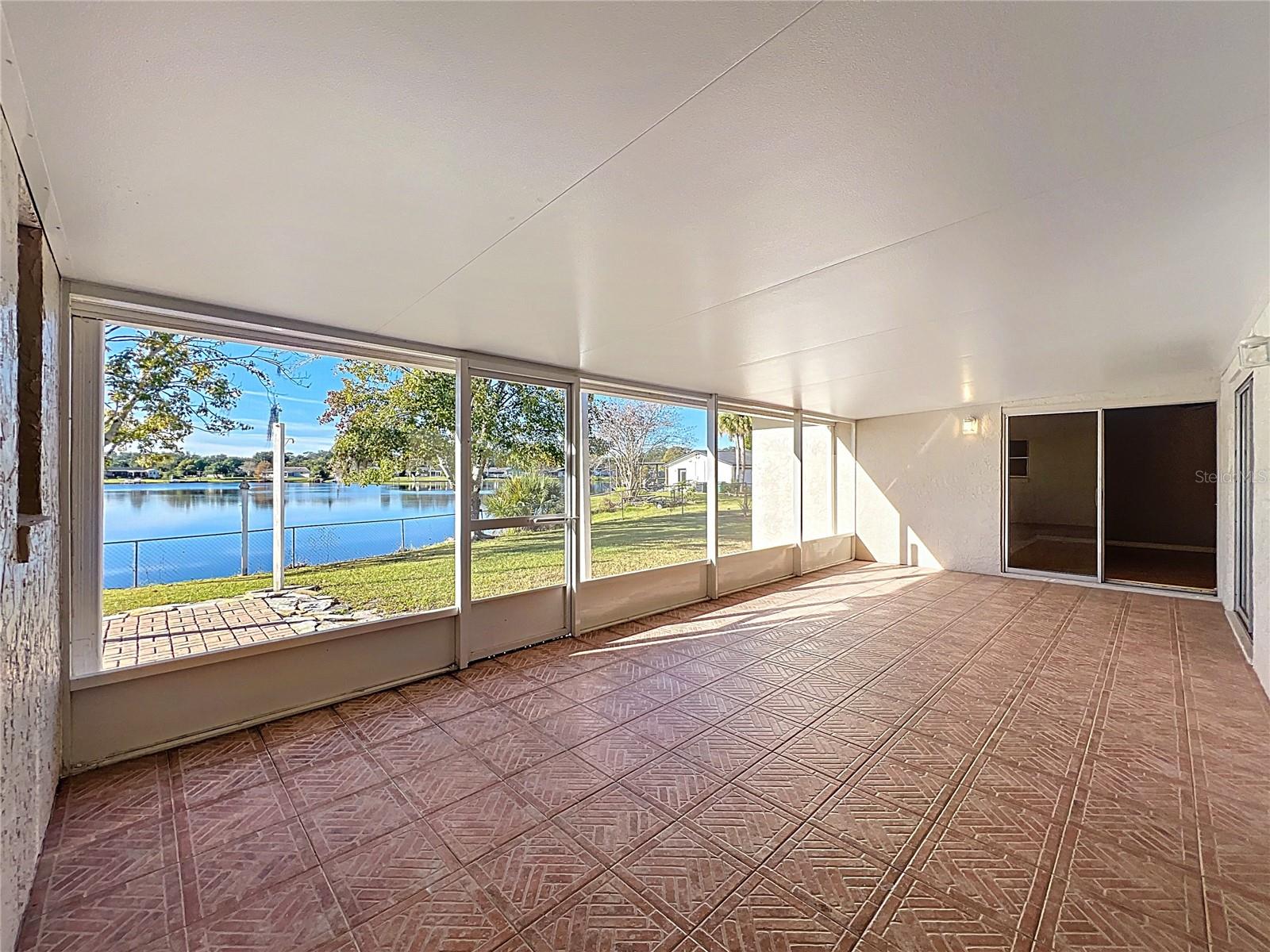 Image 44 of 56 For 211 Slade Drive