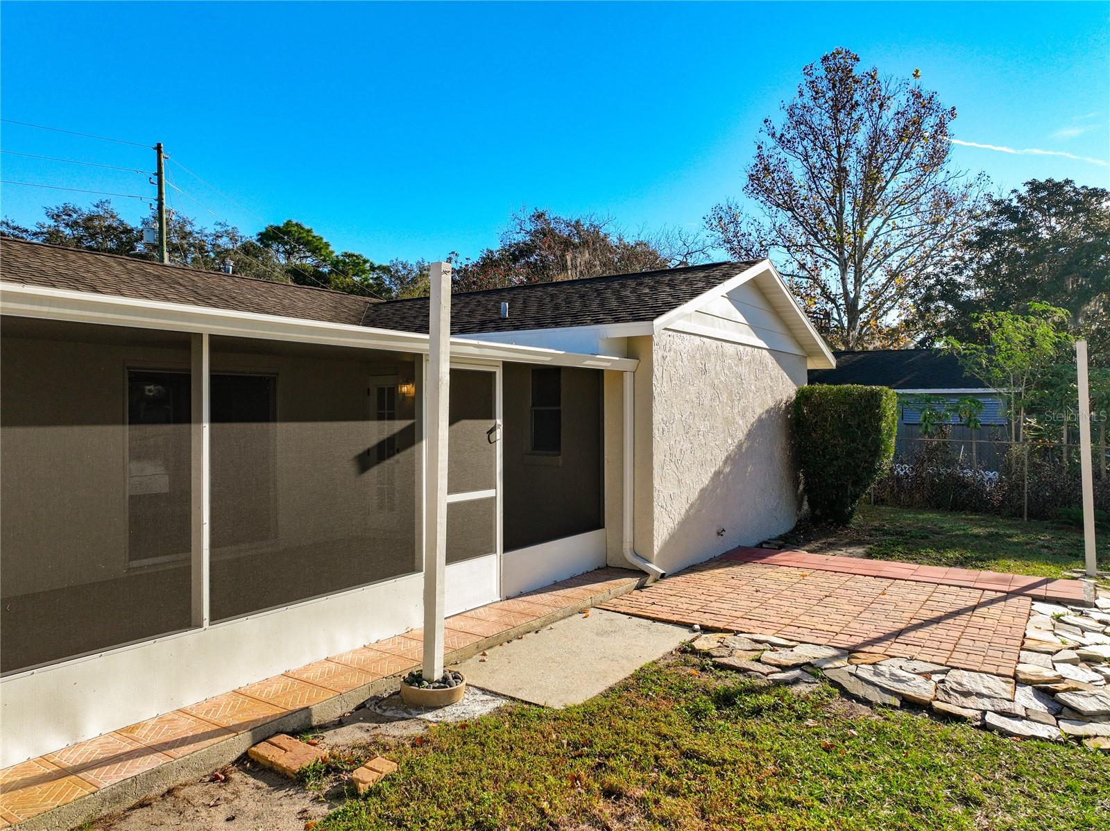 Image 48 of 56 For 211 Slade Drive