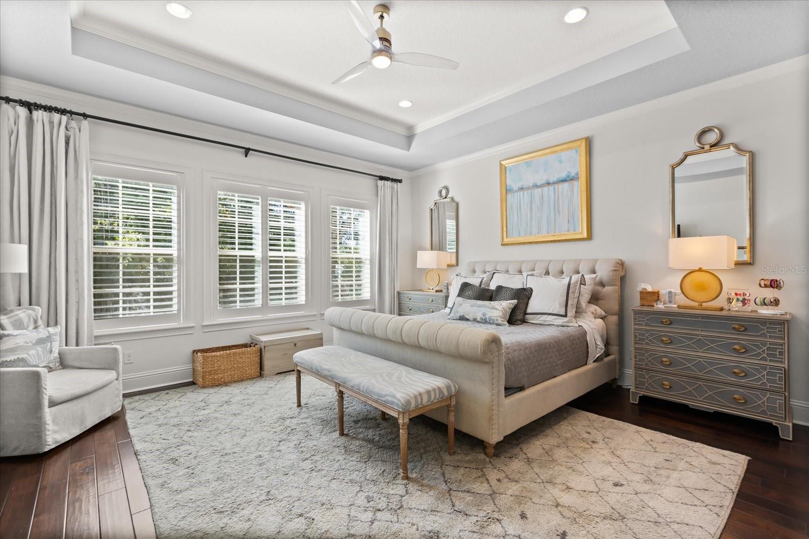 Image 16 of 53 For 2503 Versailles Avenue