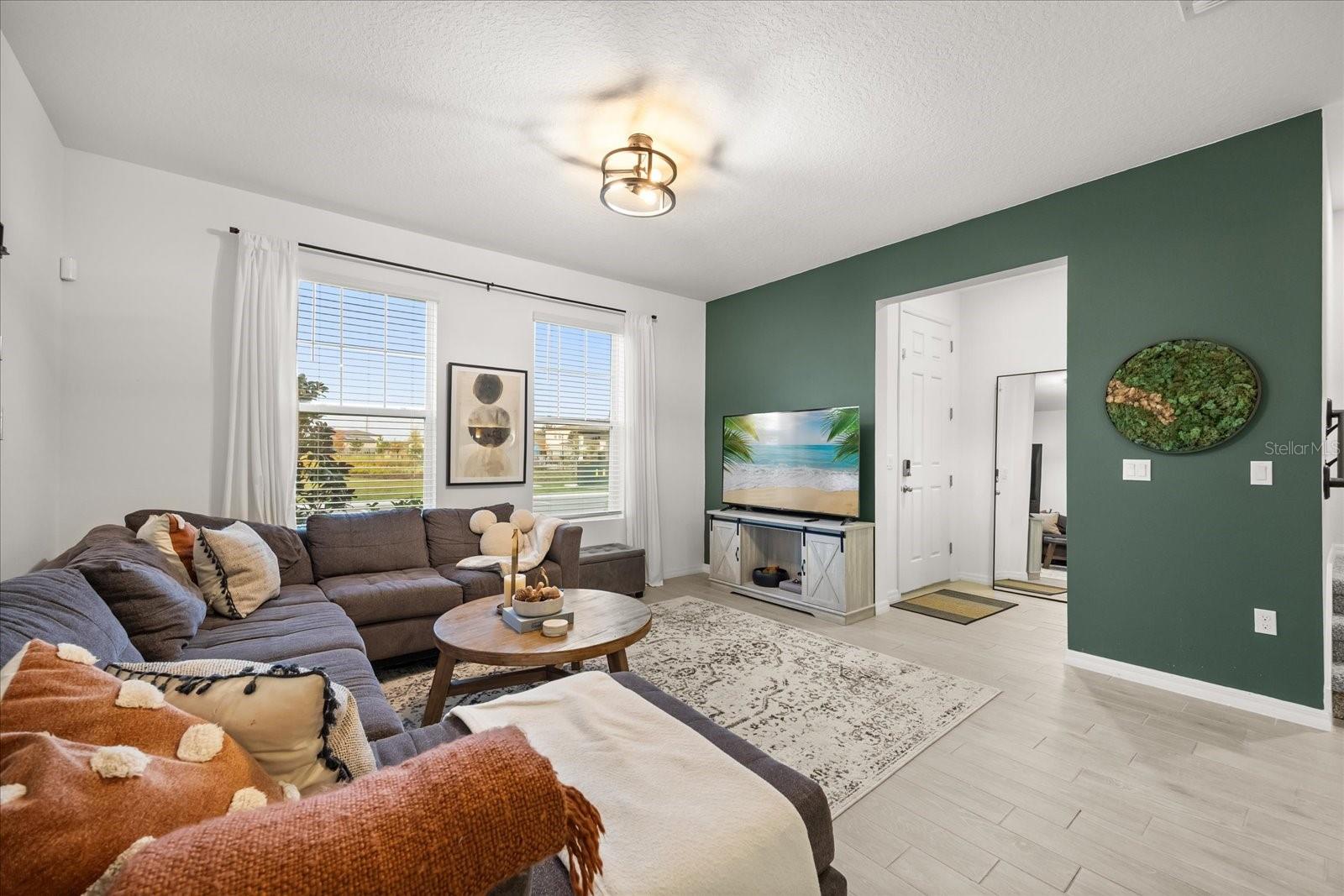 Image 8 of 27 For 4700 Homestead Trail