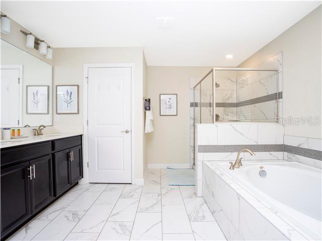 Image 55 of 87 For 1568 Maidstone Court