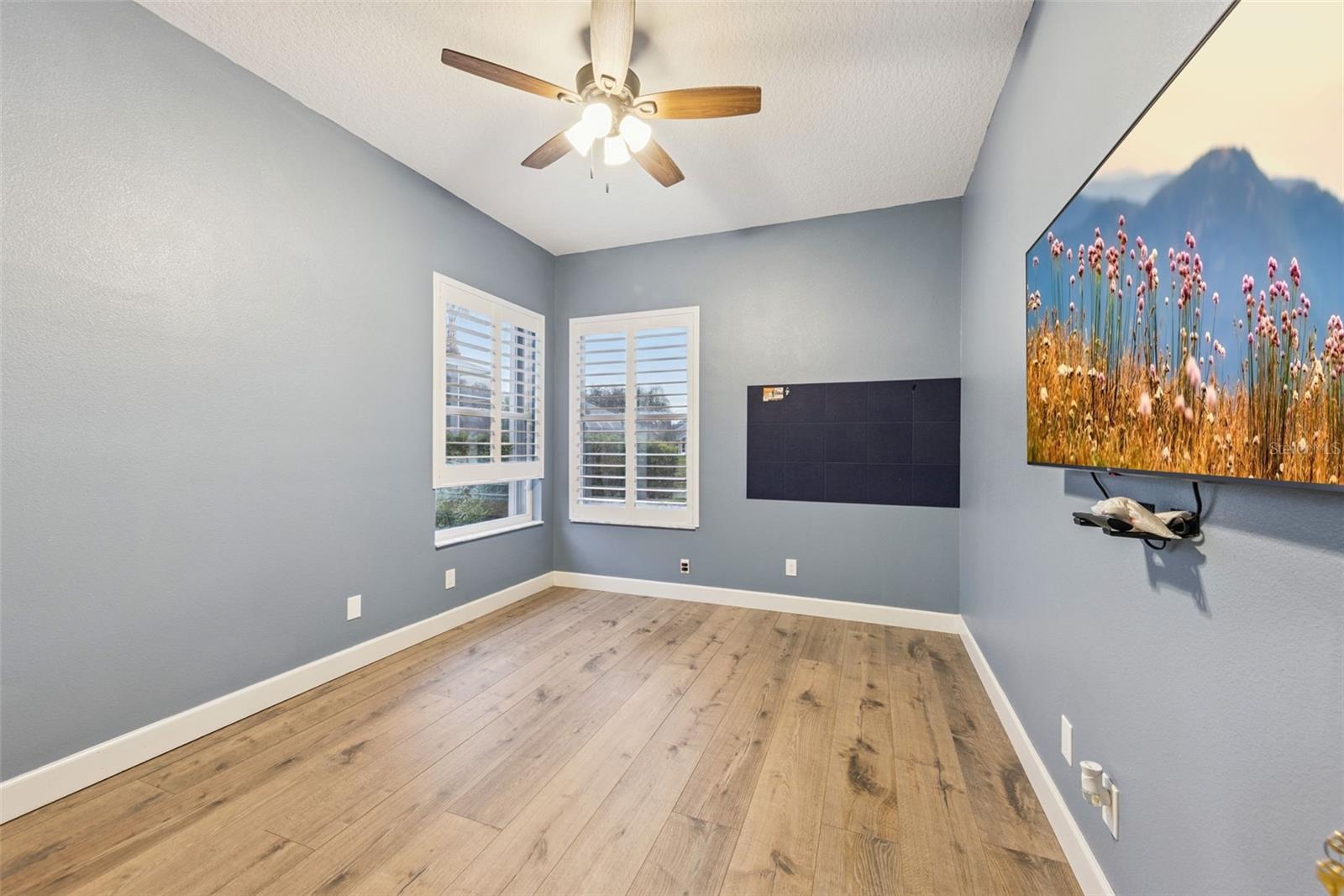 Image 23 of 43 For 6102 Sanctuary Garden Boulevard