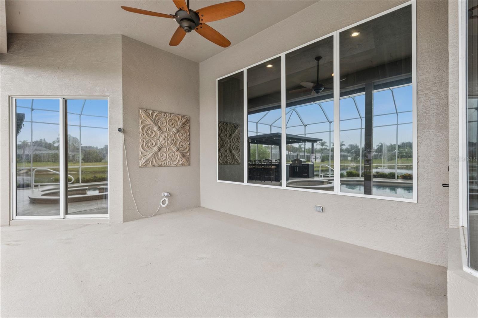 Image 32 of 43 For 6102 Sanctuary Garden Boulevard