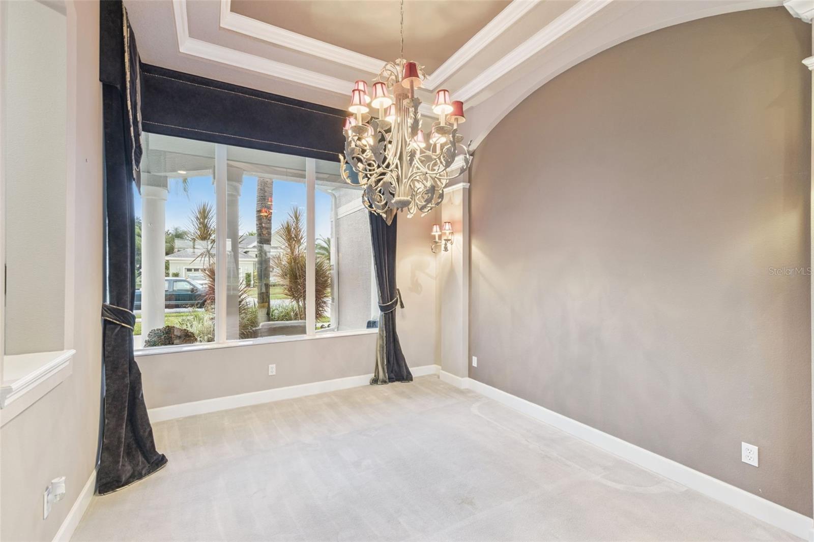 Image 6 of 43 For 6102 Sanctuary Garden Boulevard