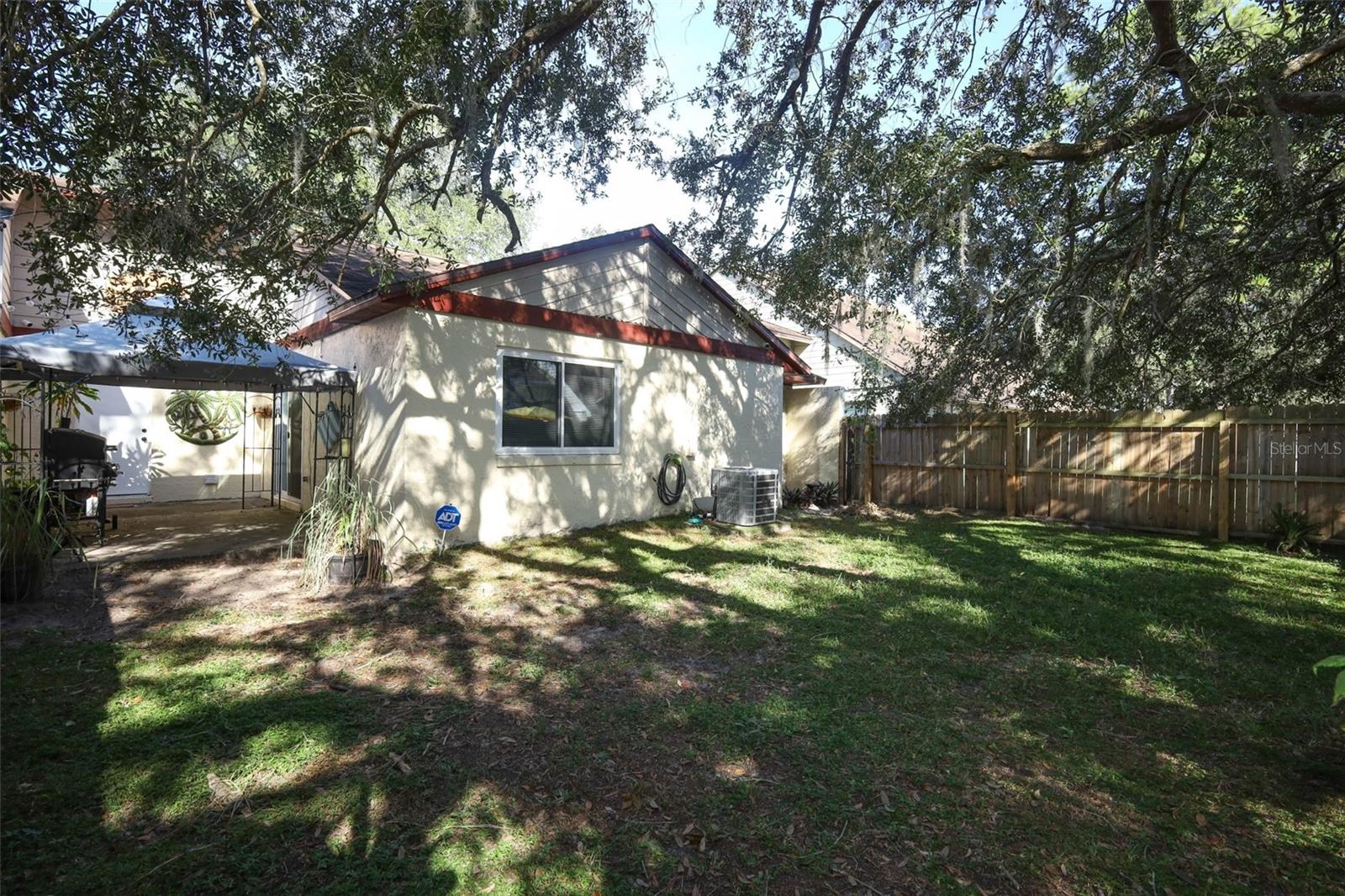 Image 27 of 40 For 148 Sabal Palm Court