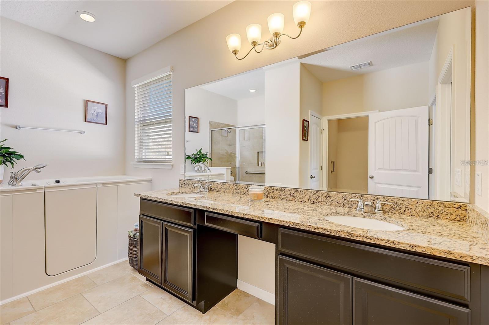 Image 10 of 26 For 3161 Oyster Bay Lane