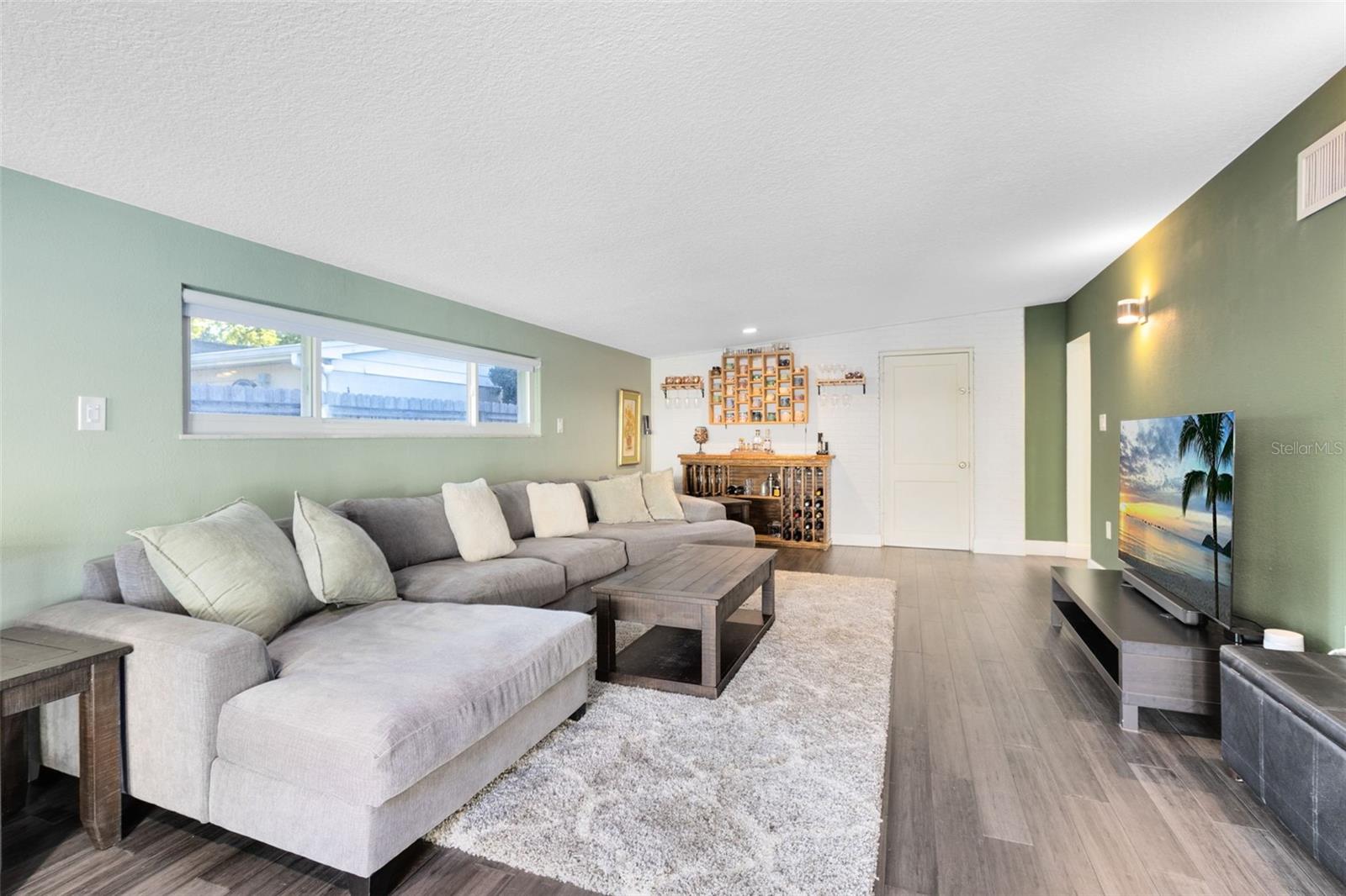 Image 14 of 21 For 2811 Eastern Parkway