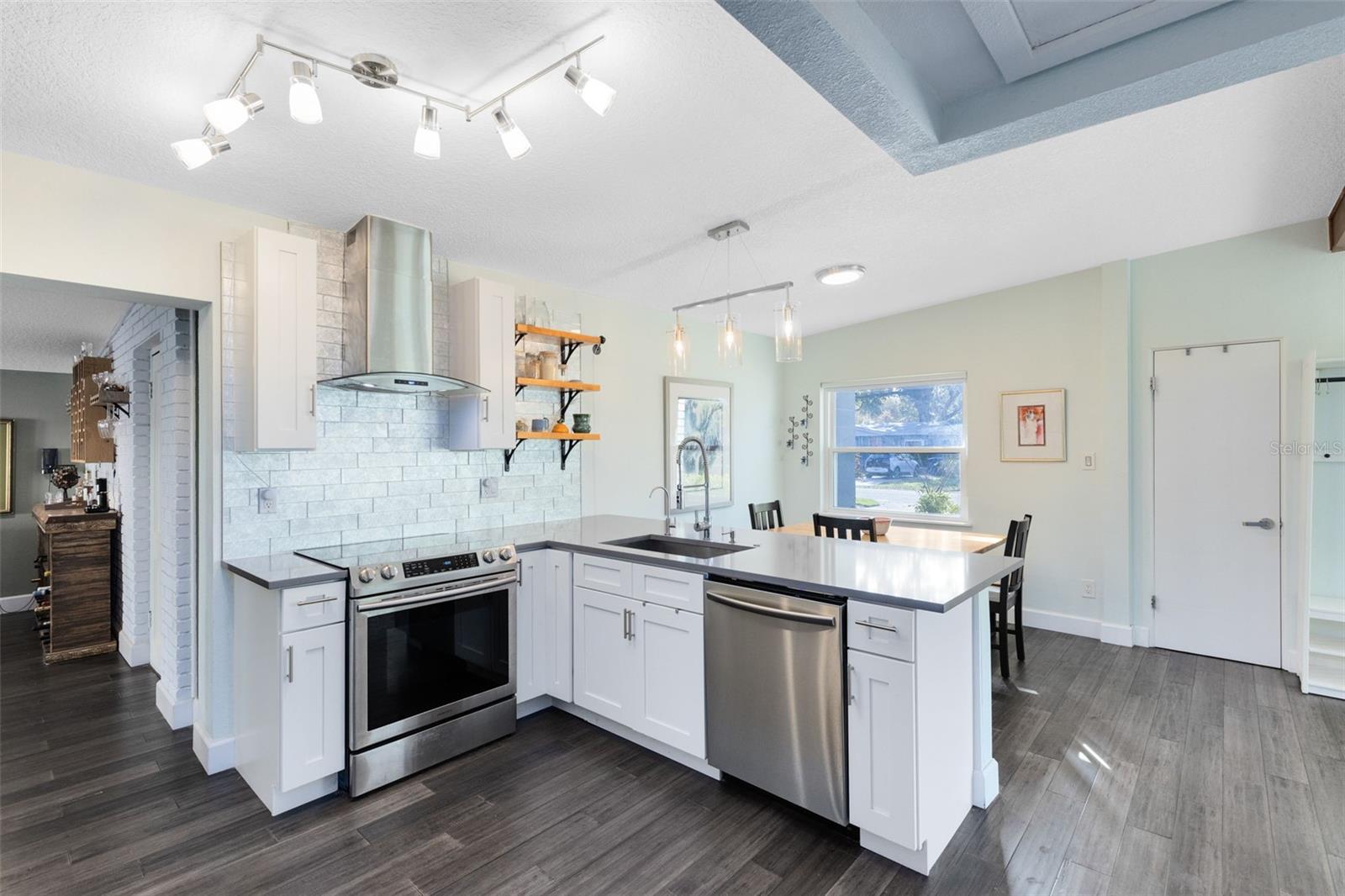 Image 2 of 21 For 2811 Eastern Parkway