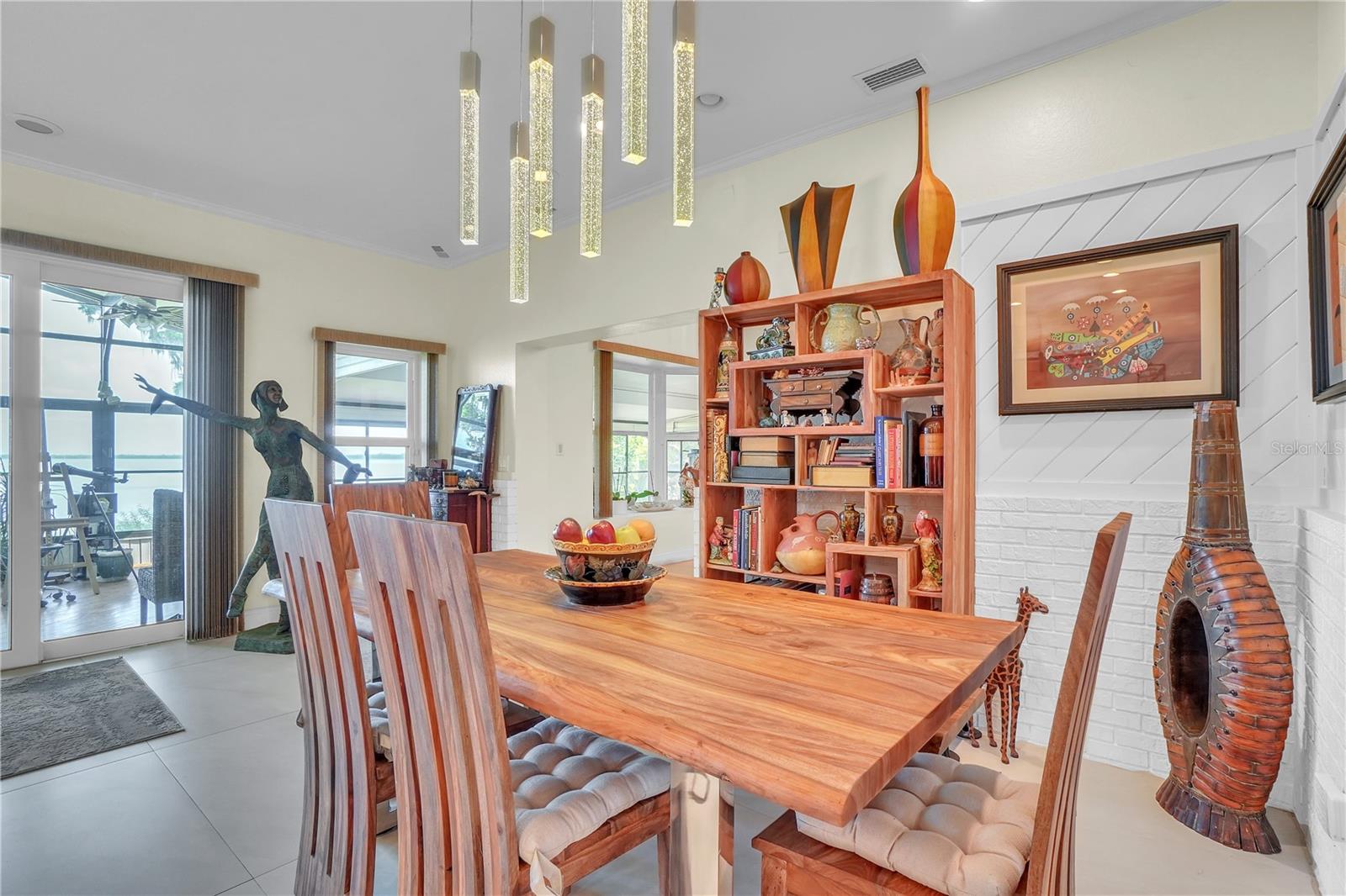 Image 16 of 65 For 9950 Lake Marion Road