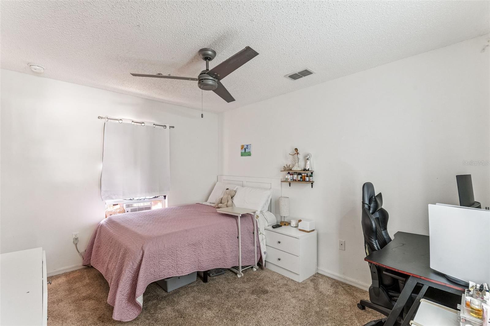 Image 24 of 38 For 1028 Fox Trail Avenue