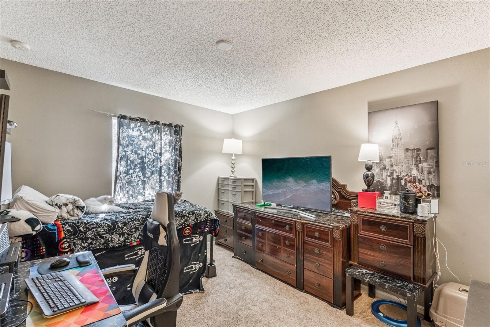 Image 25 of 38 For 1028 Fox Trail Avenue