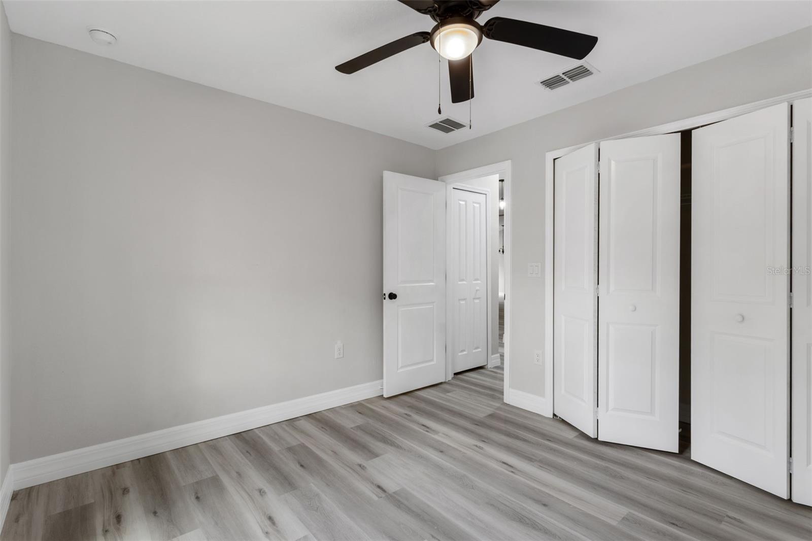 Image 17 of 31 For 4865 Princeton Lane