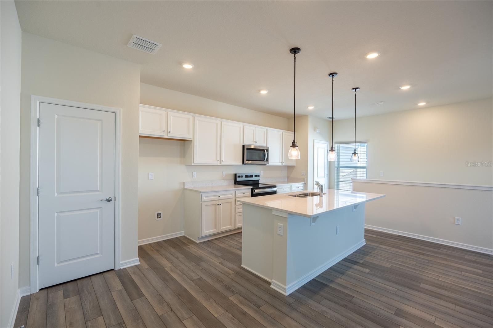 Image 13 of 31 For 6530 Winding Path Way