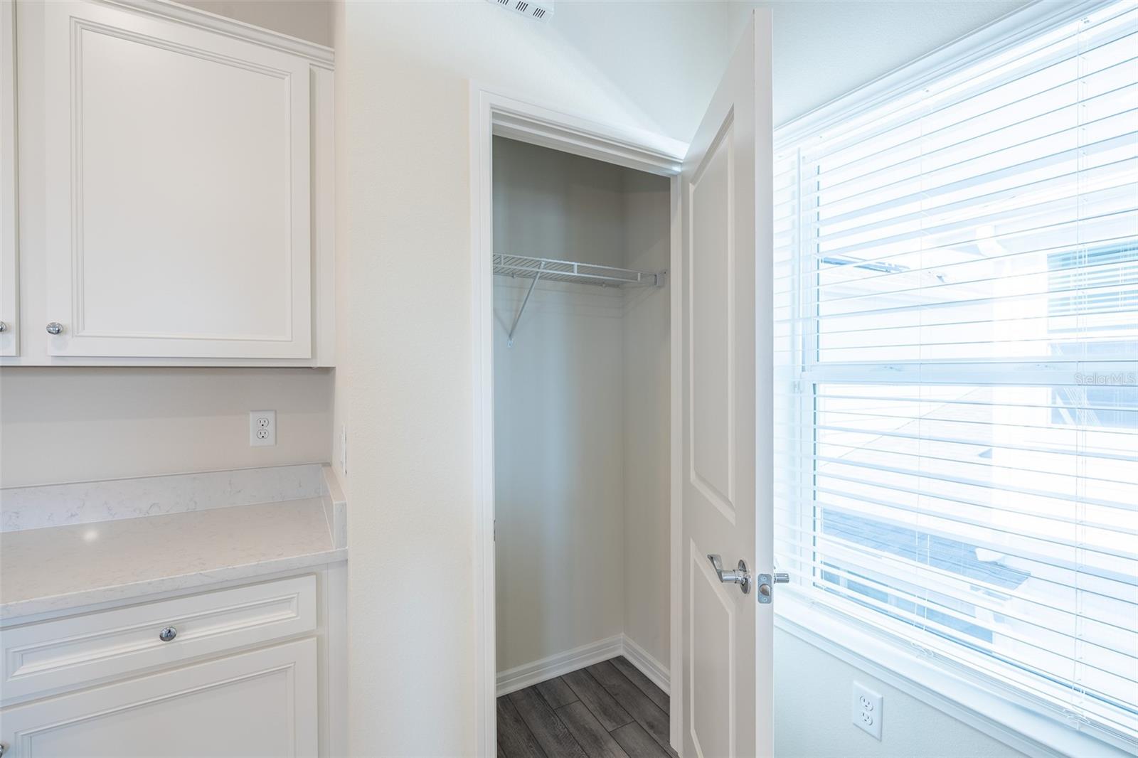 Image 17 of 31 For 6530 Winding Path Way