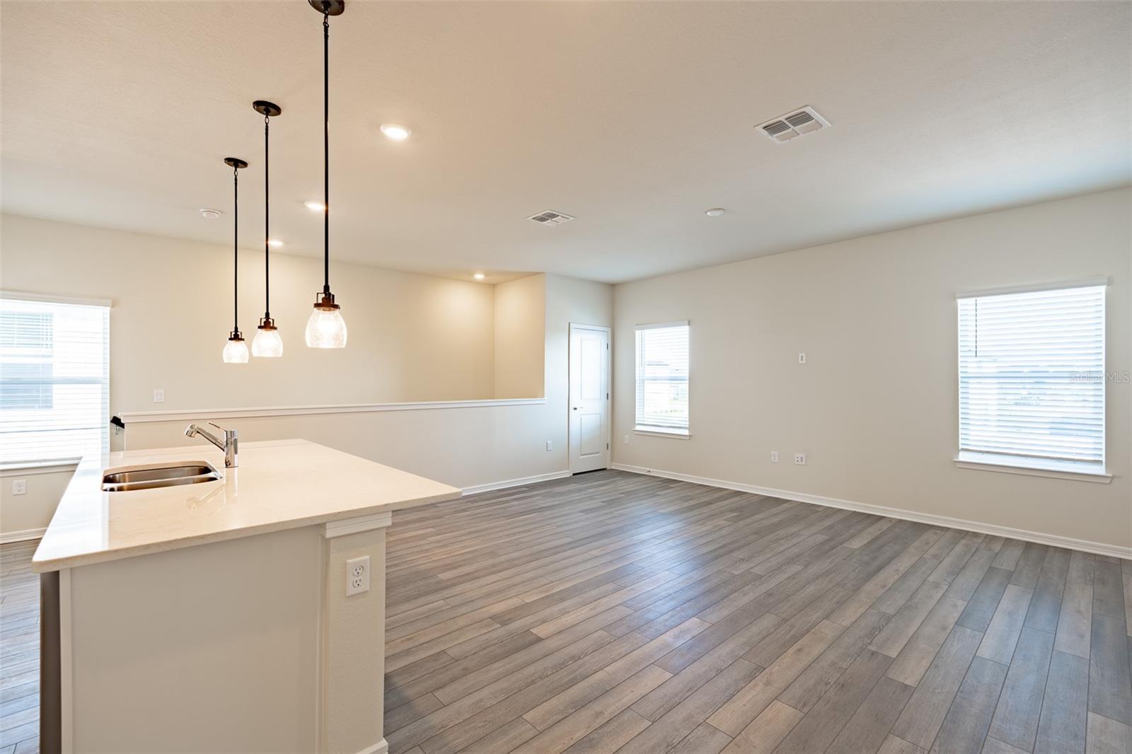 Image 18 of 31 For 6530 Winding Path Way