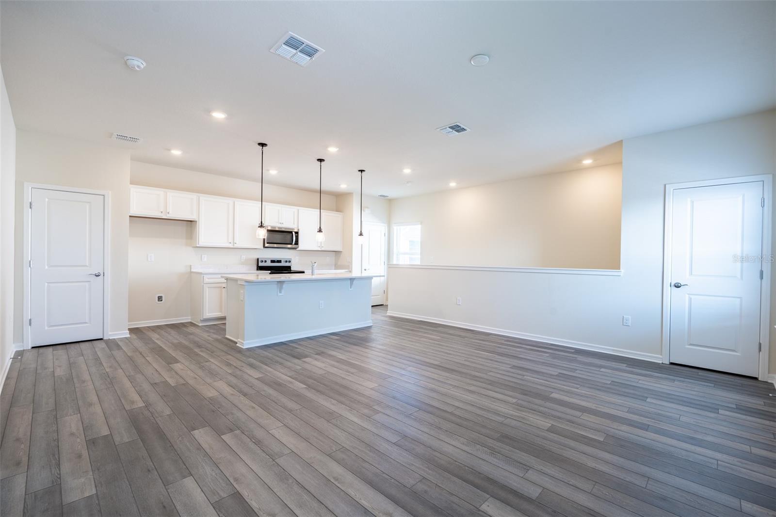 Image 21 of 31 For 6530 Winding Path Way