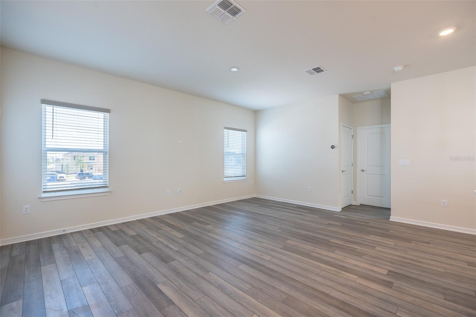 Image 22 of 31 For 6530 Winding Path Way