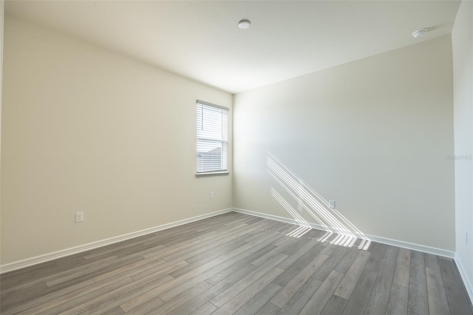 Image 26 of 31 For 6530 Winding Path Way