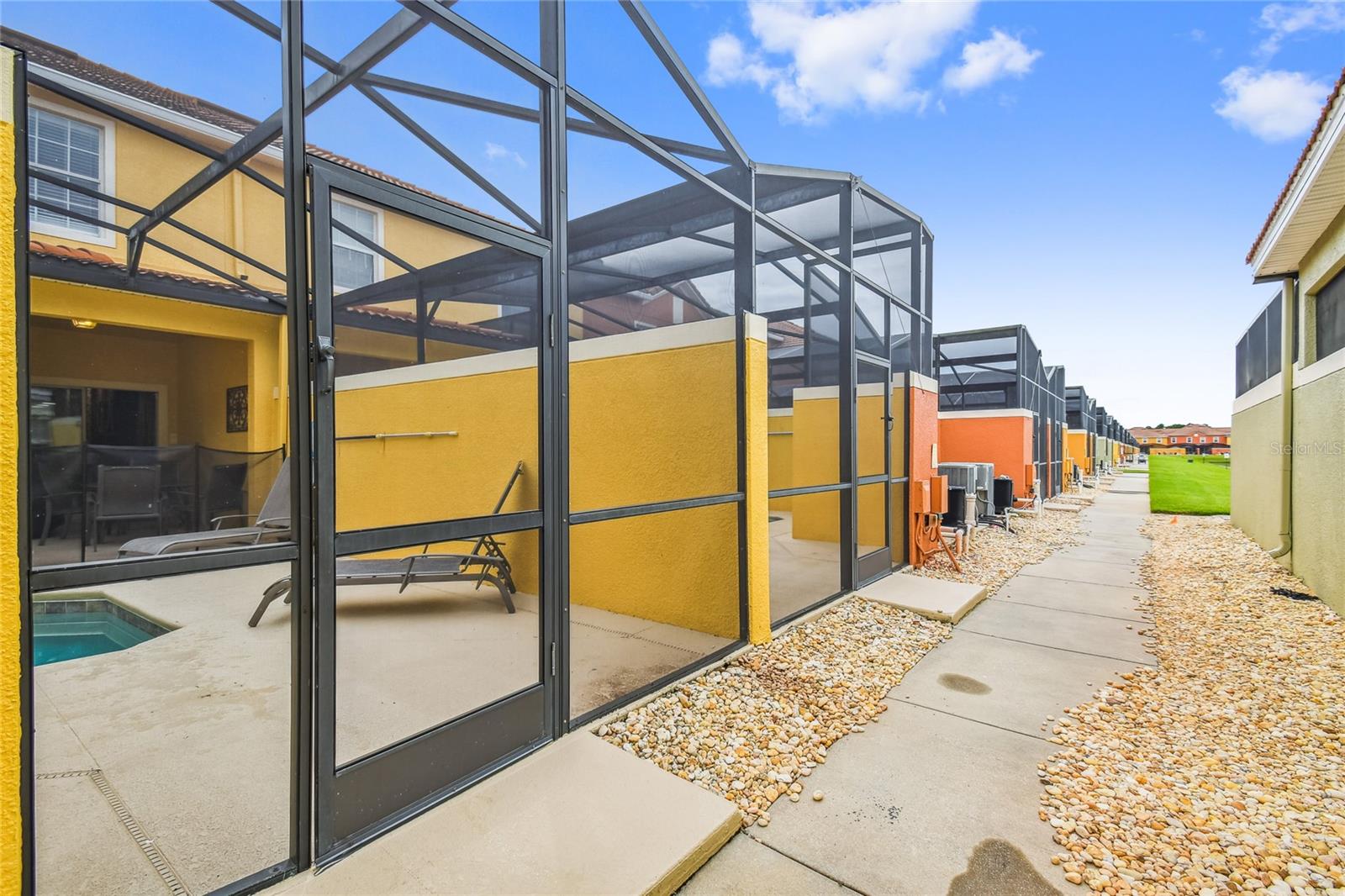 Image 37 of 49 For 8841 Candy Palm Road