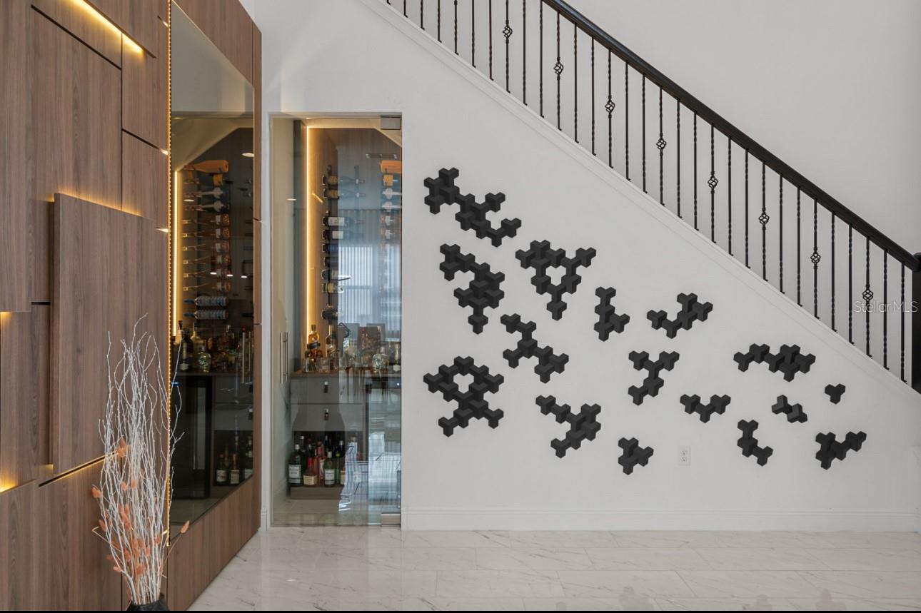 Image 3 of 40 For 15746 Vetta Drive