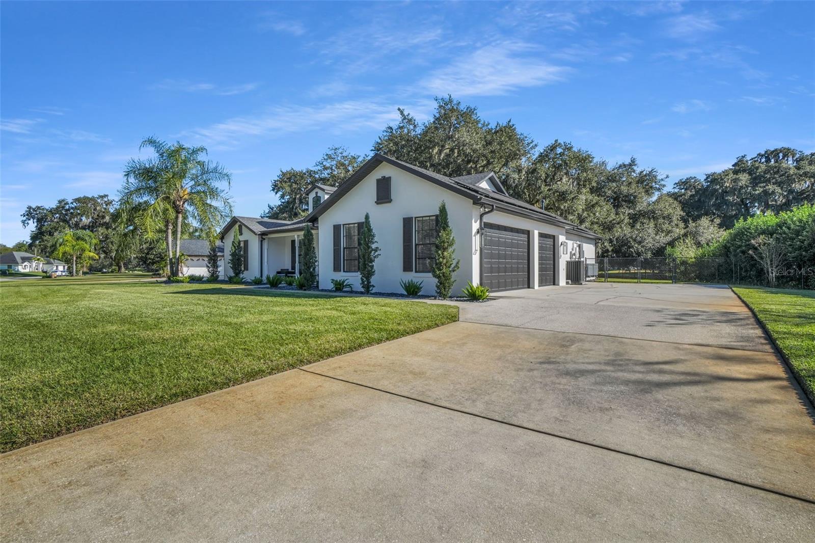 Image 34 of 39 For 3179 Forest Breeze Way