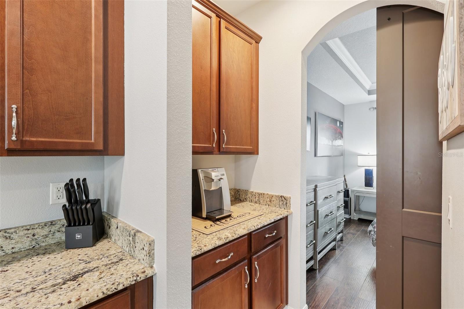 Image 14 of 49 For 2132 Plantation Oak Drive