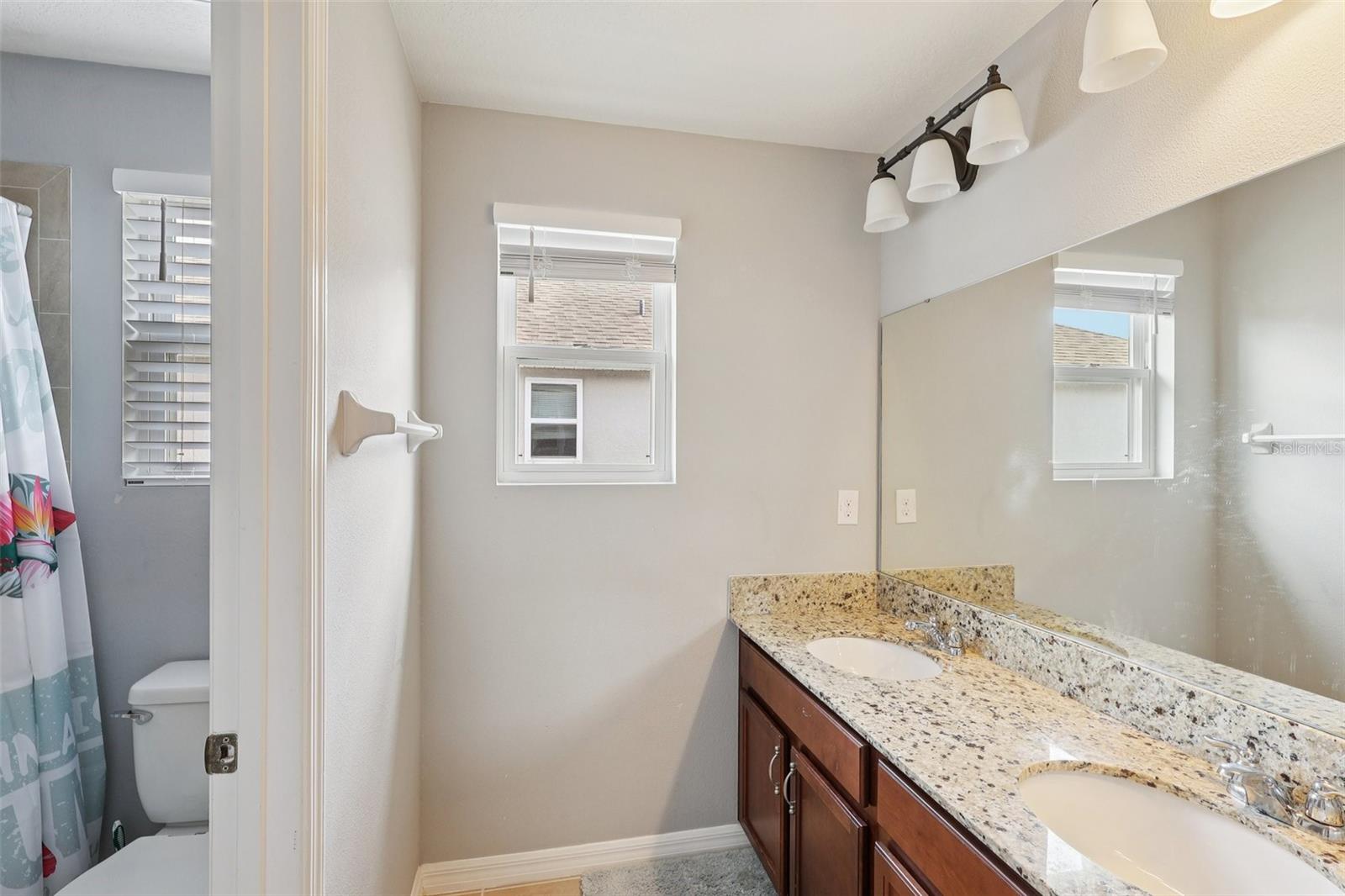 Image 35 of 49 For 2132 Plantation Oak Drive