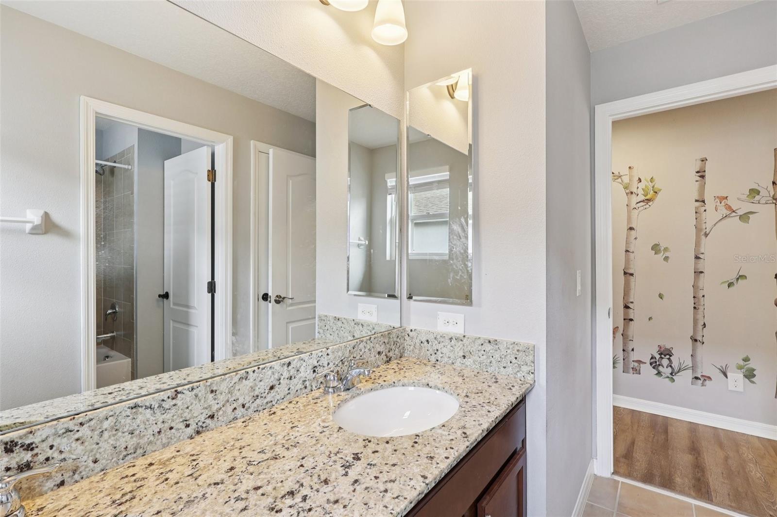 Image 36 of 49 For 2132 Plantation Oak Drive