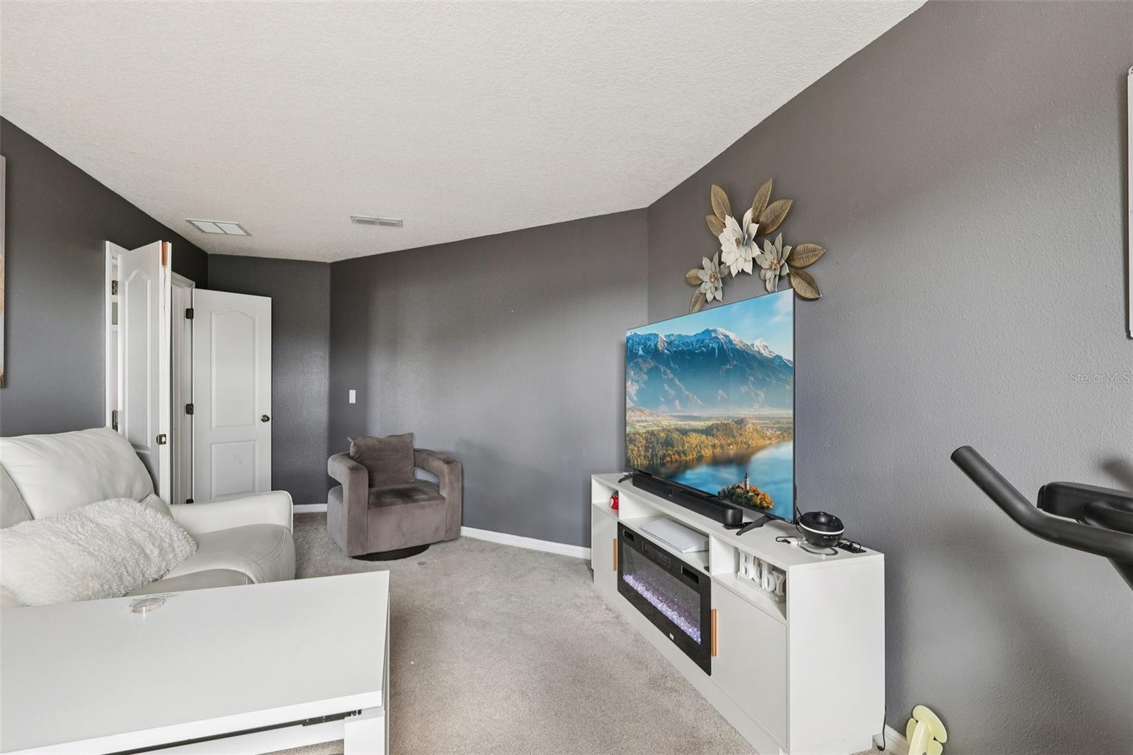 Image 40 of 49 For 2132 Plantation Oak Drive