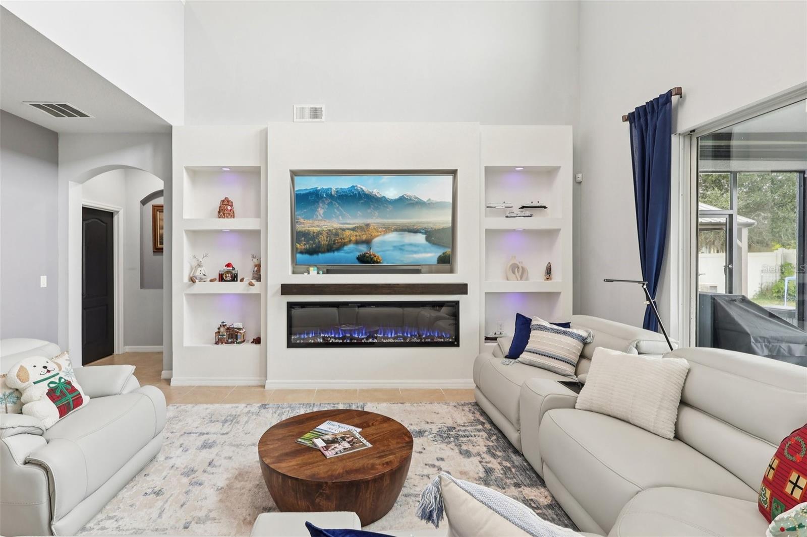 Image 6 of 49 For 2132 Plantation Oak Drive