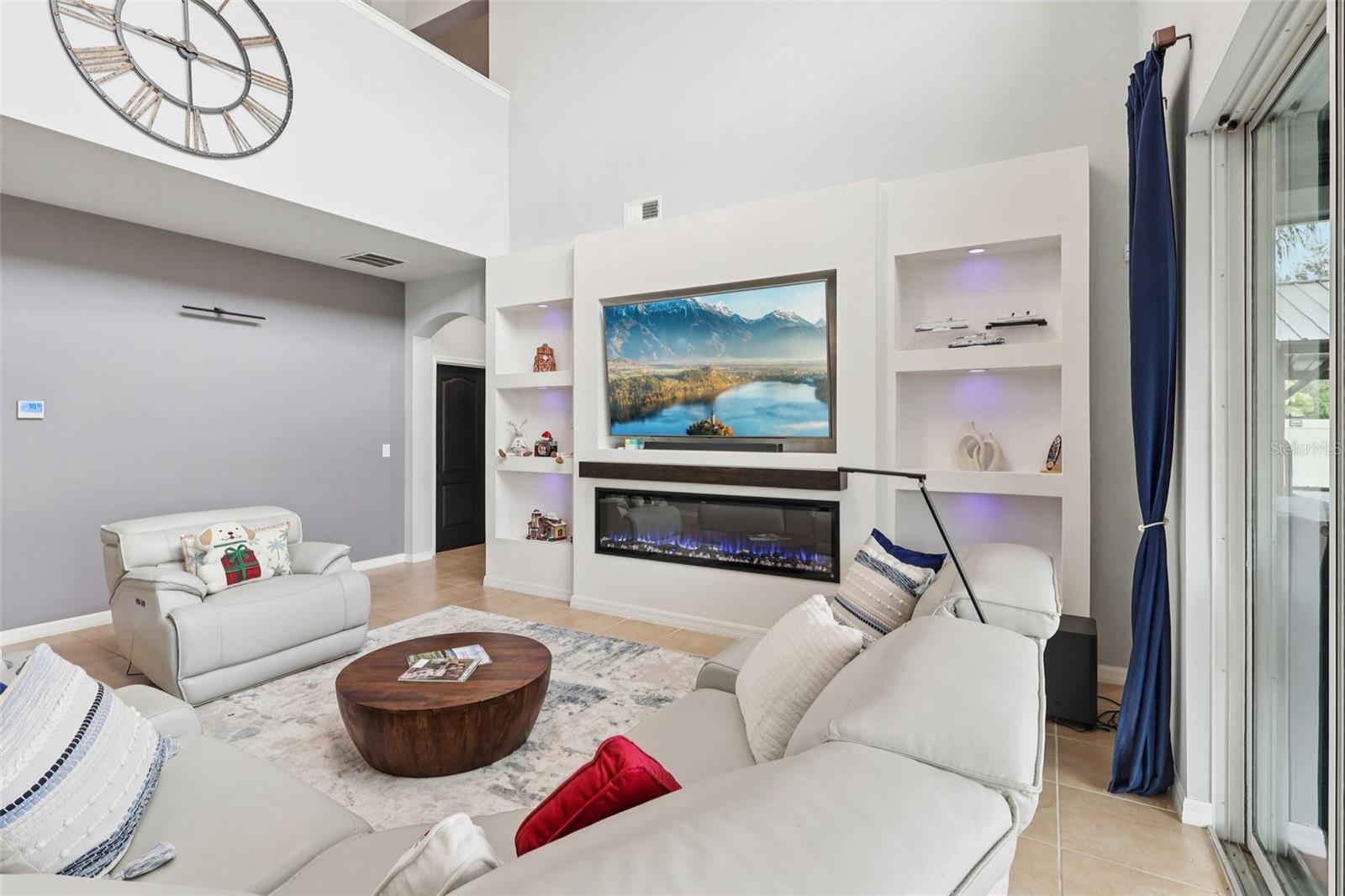 Image 7 of 49 For 2132 Plantation Oak Drive