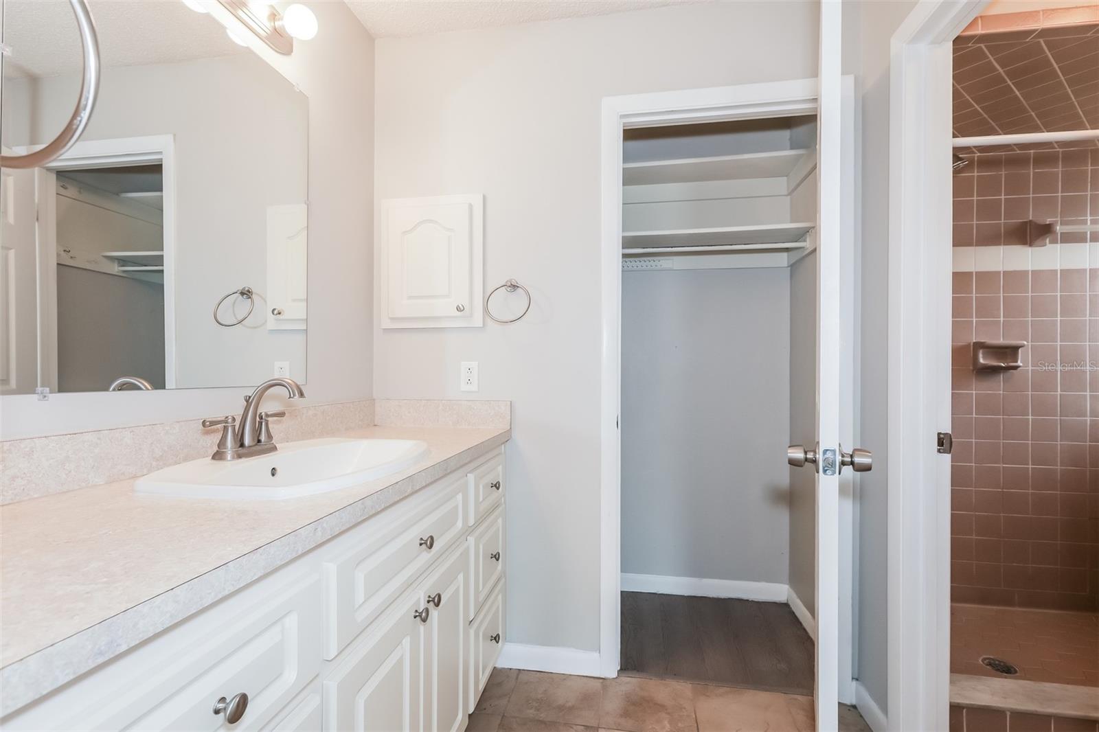 Image 13 of 21 For 1303 Sandalwood Drive