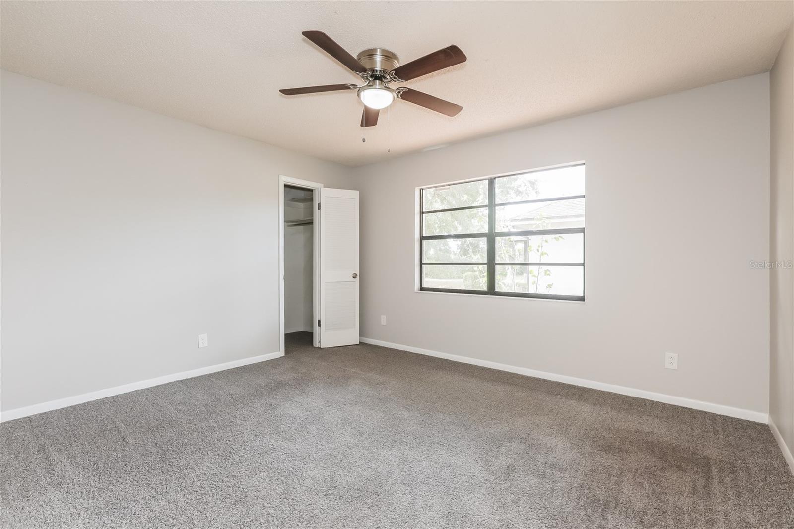 Image 16 of 21 For 1303 Sandalwood Drive