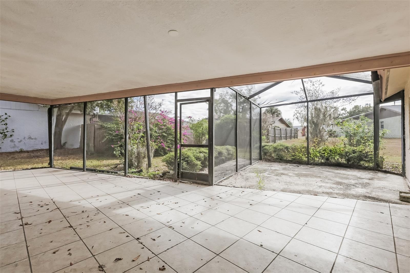 Image 18 of 21 For 1303 Sandalwood Drive