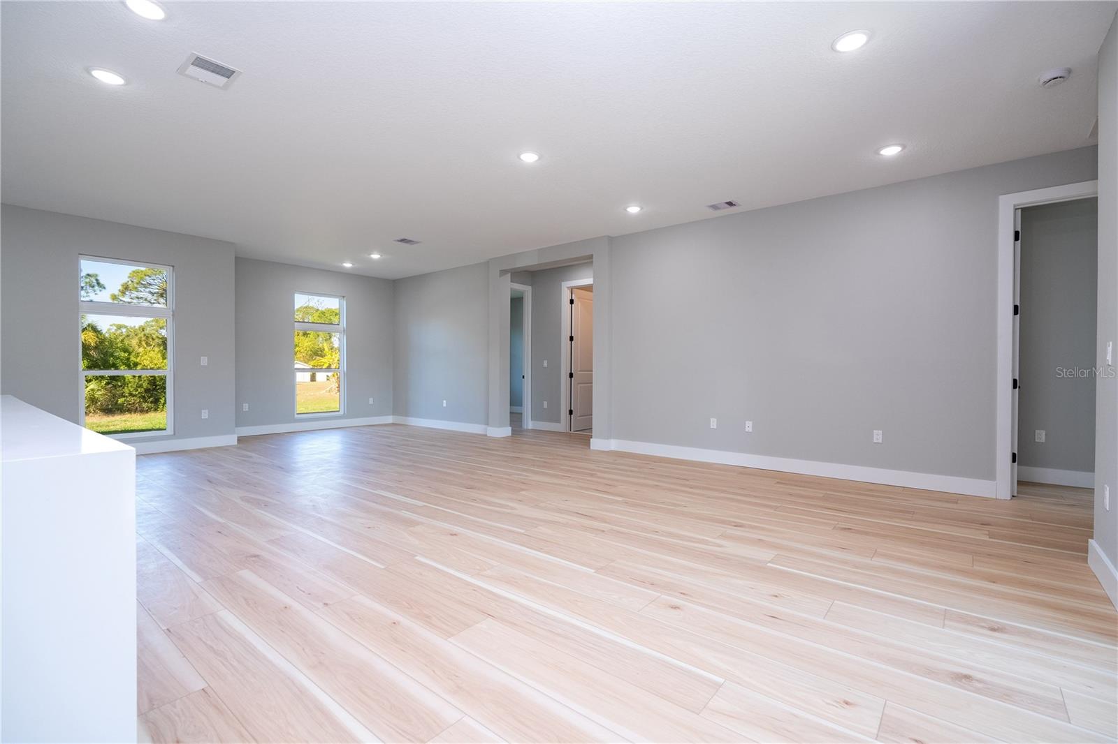 Image 31 of 82 For 70 Mcdill Drive