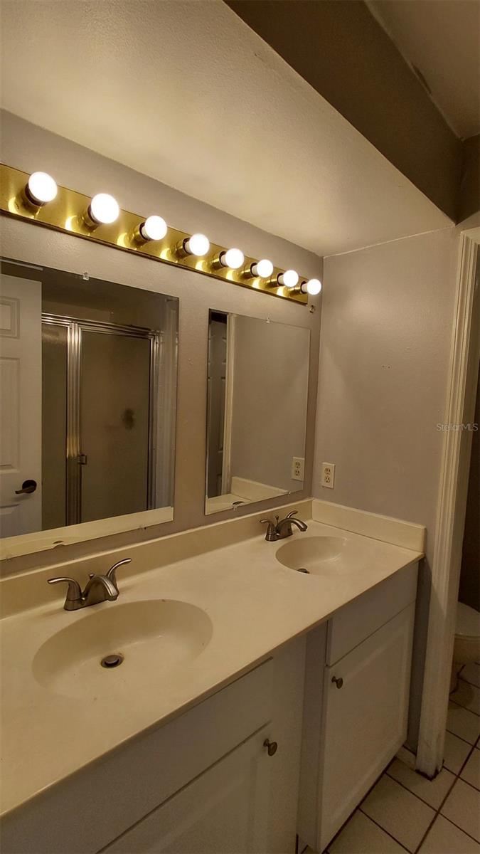 Image 35 of 38 For 4666 Pembrook Place 103