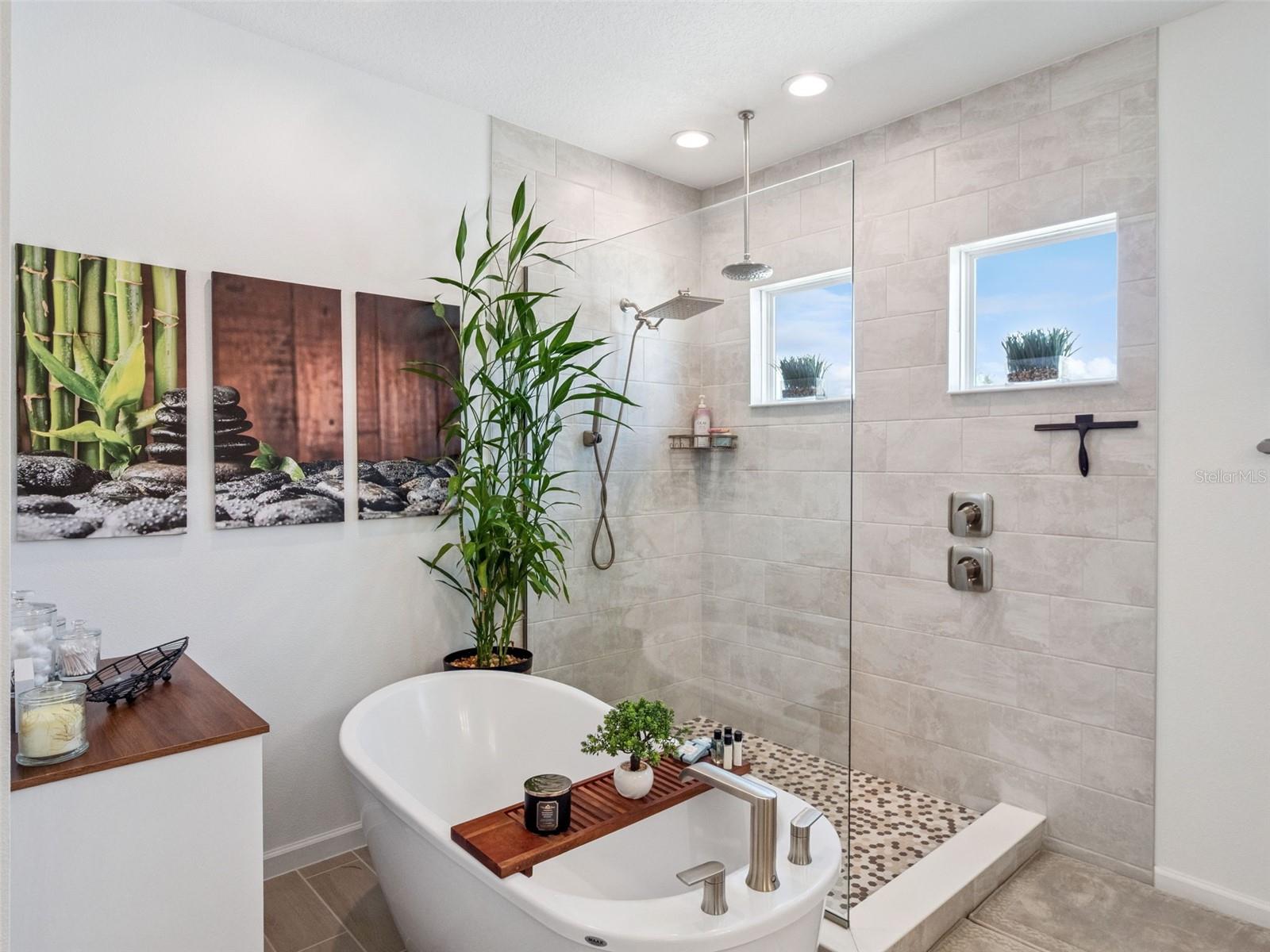 Image 15 of 25 For 591 Via Bella Court